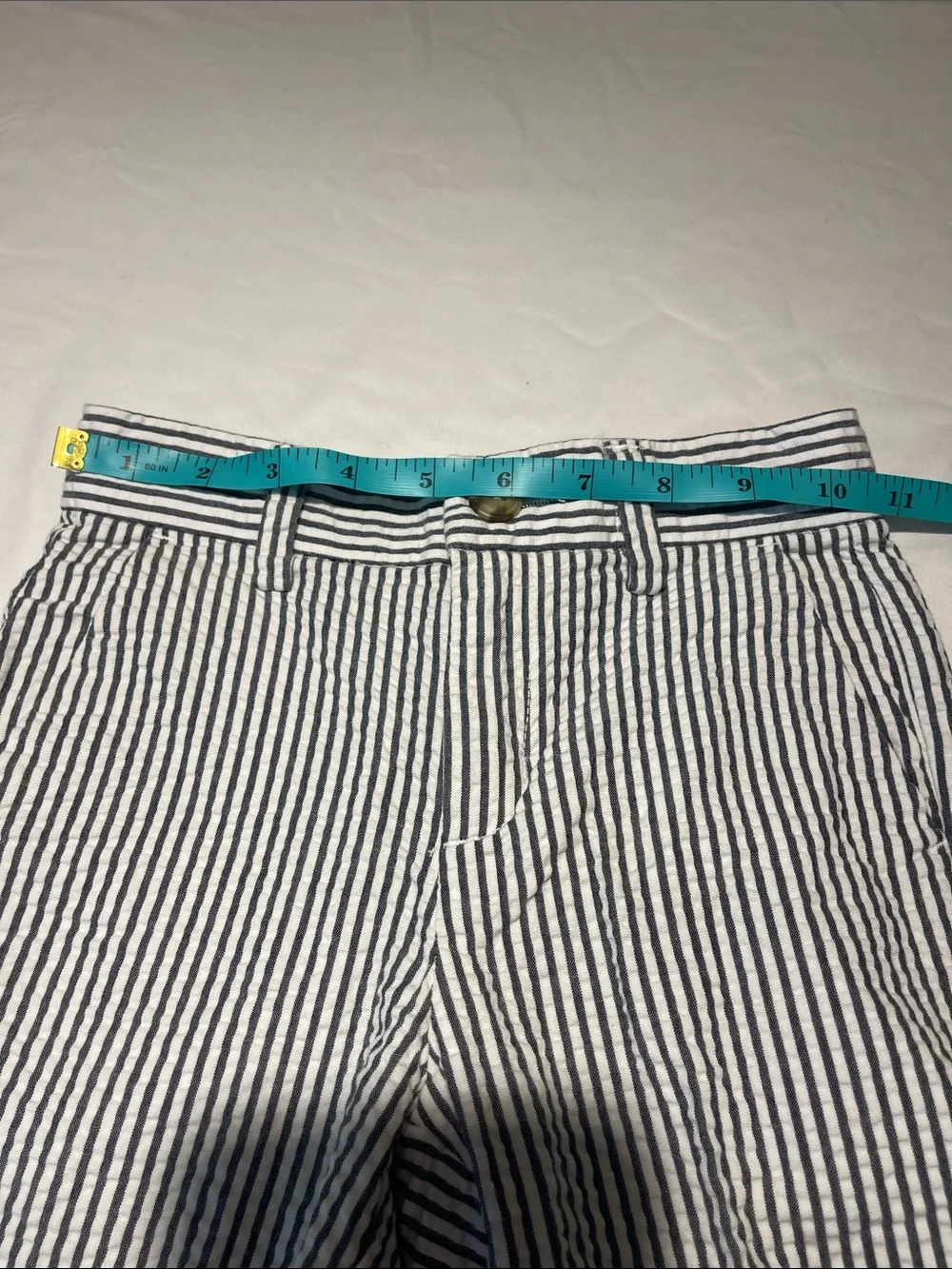Gymboree Navy and White Seersucker Flat Front Shorts